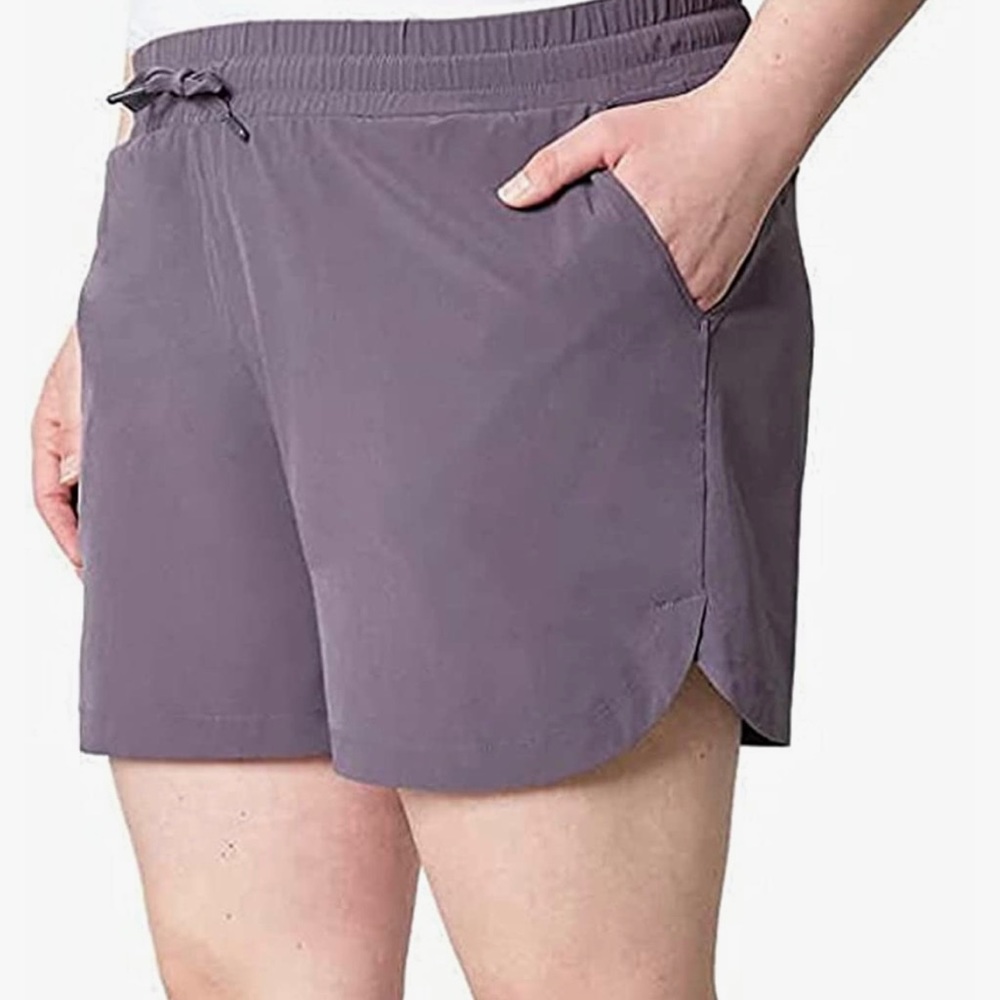 Mondetta Performance Luxury Shorts